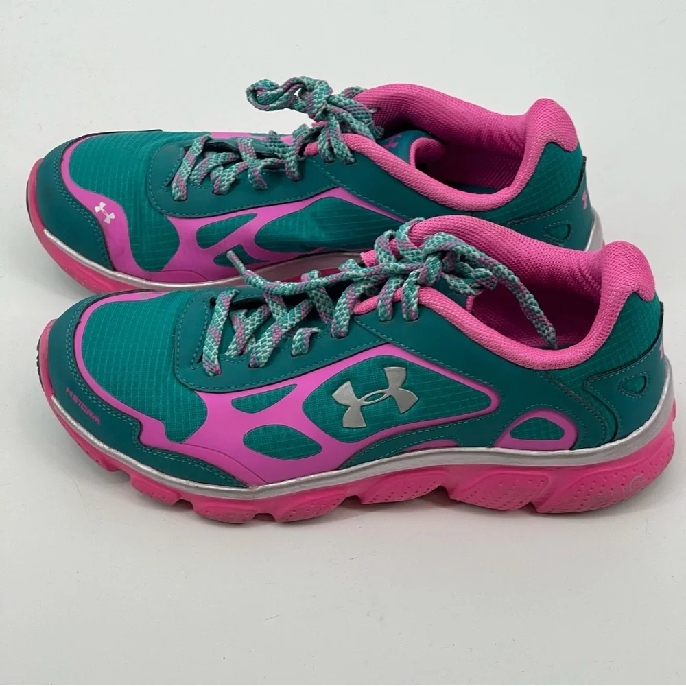 UNDER ARMOUR STORM YOUTH SIZE 7, VERY GOOD CONDITION, PREOWNED, PINK , G…